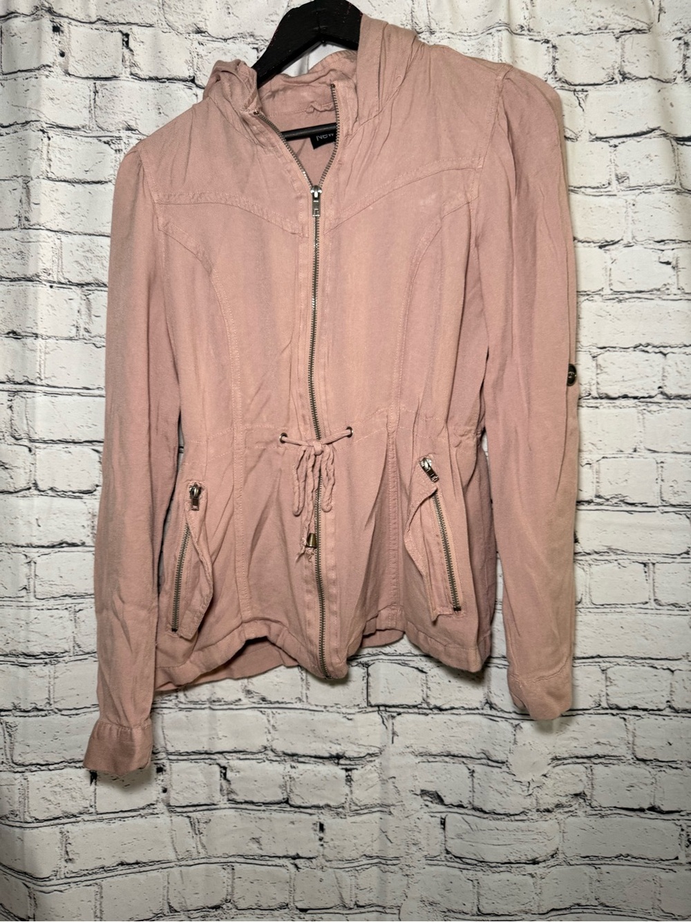 New Look mauve zip lightweight jacket. Size L
